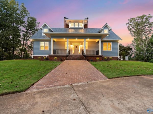 583 Bell Point Road, Laceys Spring, AL 35754