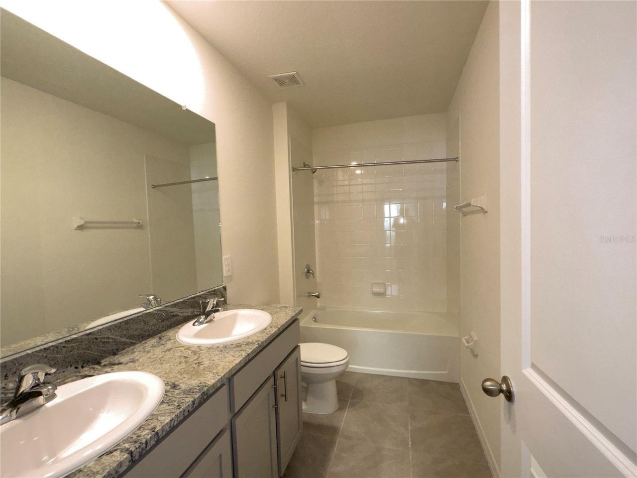 3238 Hilltop Circle, Bradenton, FL 34211 Photo