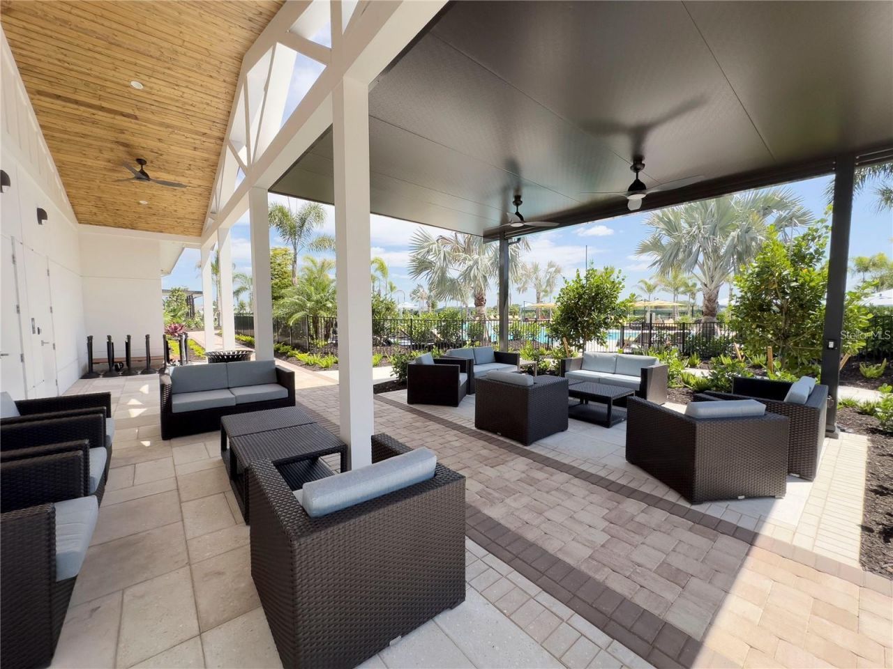 3238 Hilltop Circle, Bradenton, FL 34211 Photo