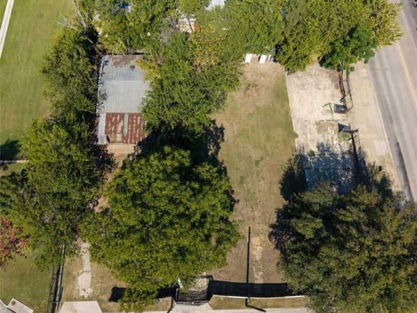 2751 Clarence Street, Dallas, TX 75215