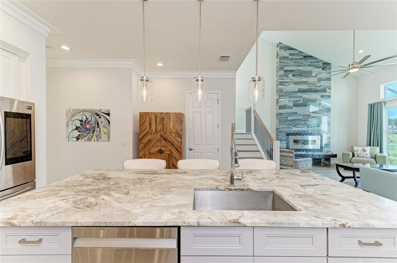 3655 Bal Harbor Boulevard, Unit 111-113, Punta Gorda, FL 33950 Photo