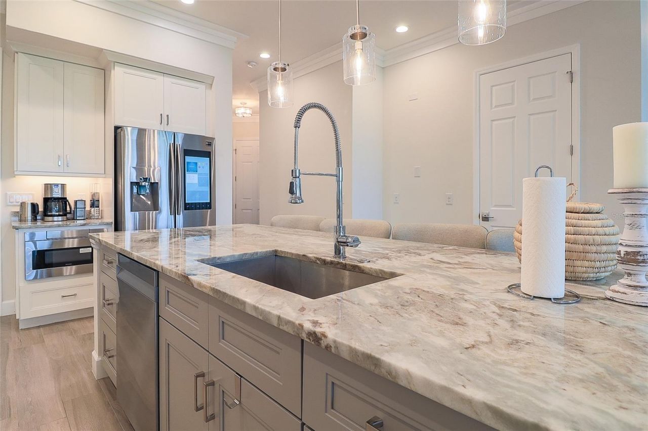 3655 Bal Harbor Boulevard, Unit 111-113, Punta Gorda, FL 33950 Photo