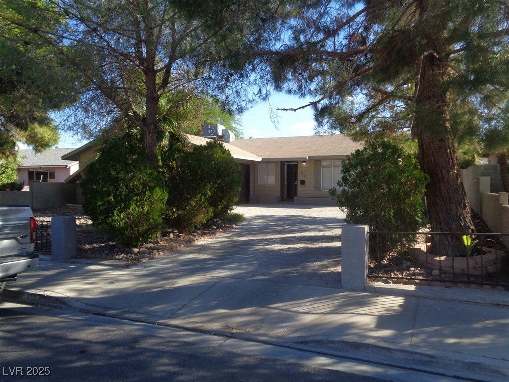 4013 El Camino Avenue, Las Vegas, NV 89102 Main Photo