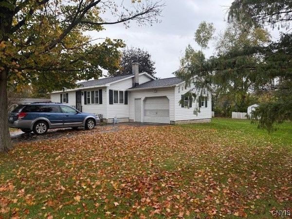 60 Franklin Avenue, Clinton, NY 13323