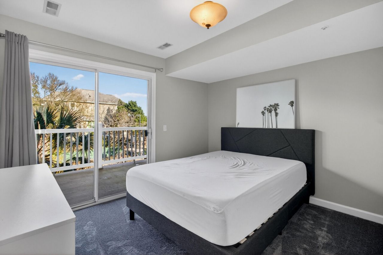 2262 Folly Road Photo 21