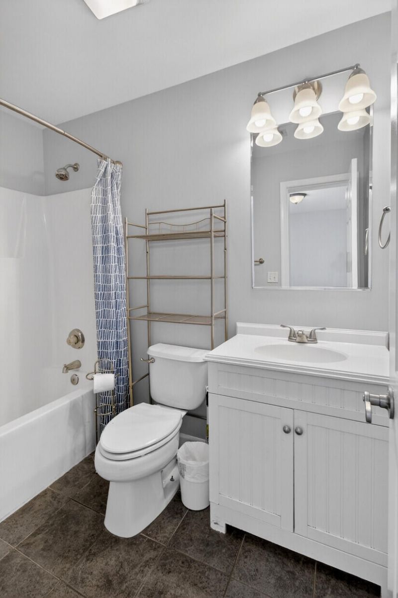 2262 Folly Road Photo 28