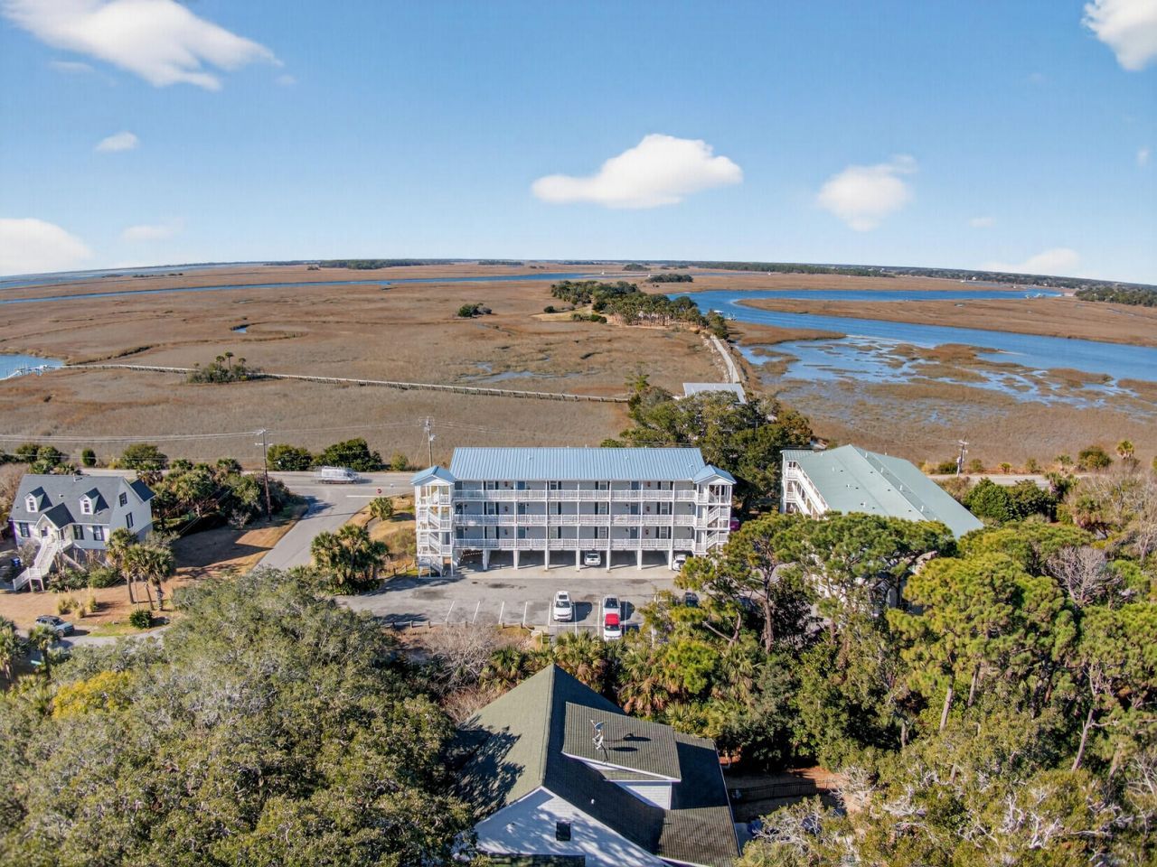 2262 Folly Road Photo 4