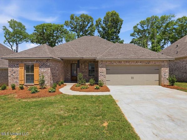 210 Birch Lane, Canton, MS 39046