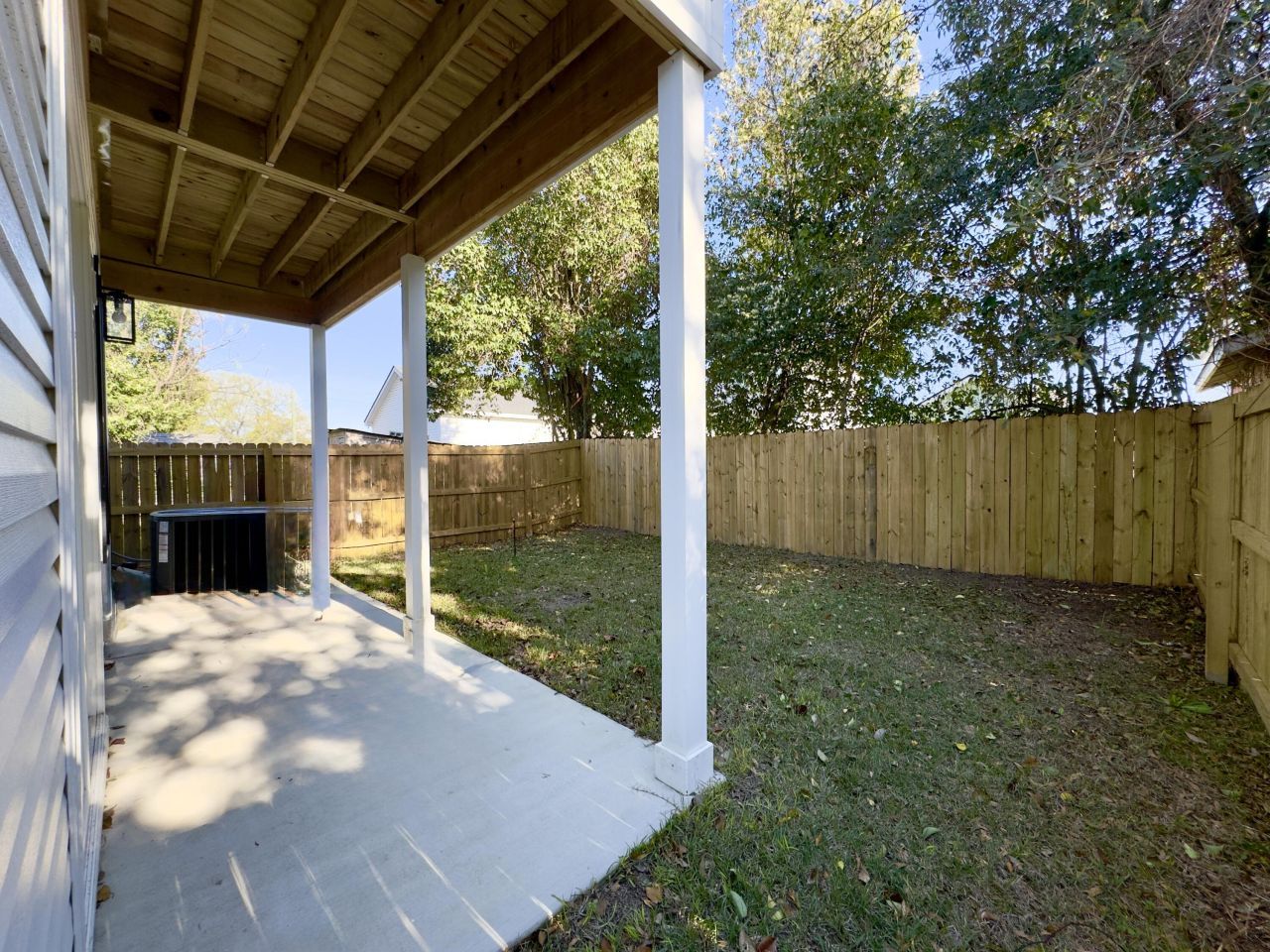 1983 Hugo Avenue Photo 45