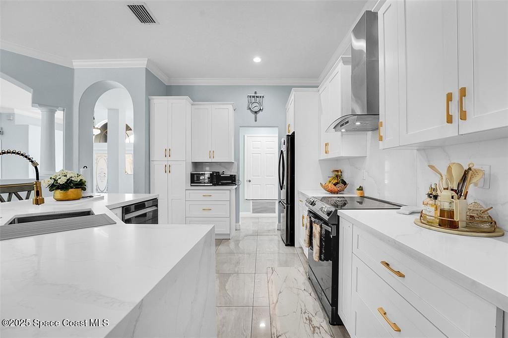 6107 NW Gause Avenue , Port Saint Lucie, FL 34986 Photo