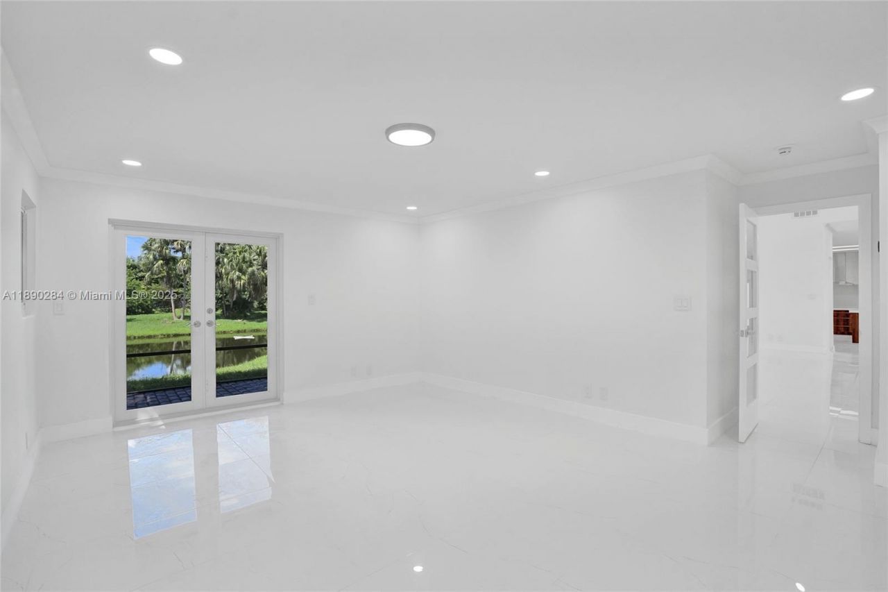 2181 SW 117th Ter, Davie, FL 33325 Photo