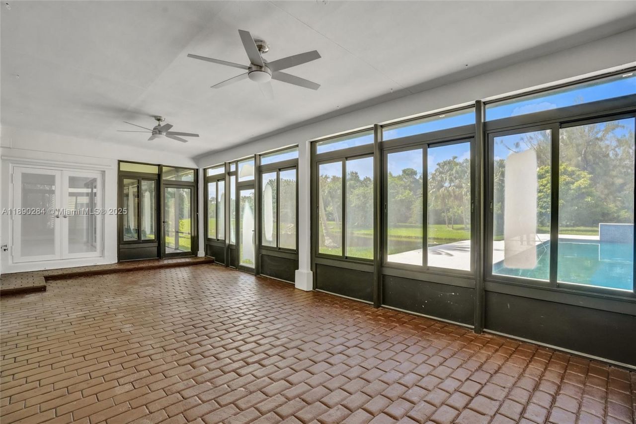 2181 SW 117th Ter, Davie, FL 33325 Photo