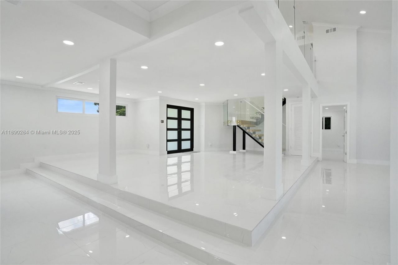 2181 SW 117th Ter, Davie, FL 33325 Photo