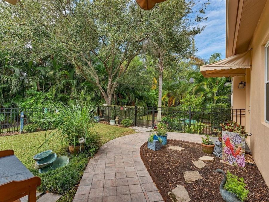 Property Image 58