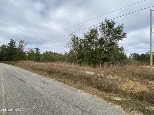 3600 Road 528, Kiln, MS 39556
