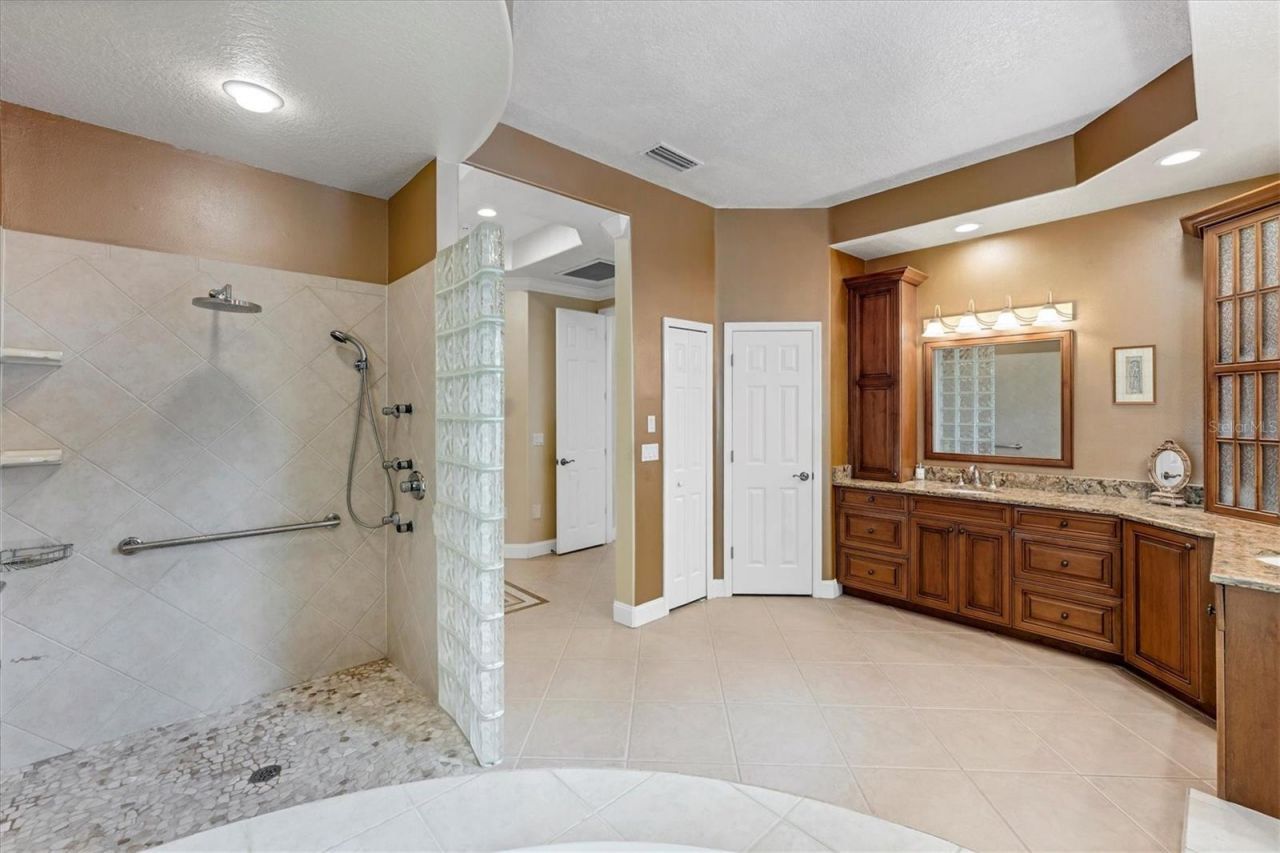 8125 Collingwood Court, University Park, FL 34201 Photo