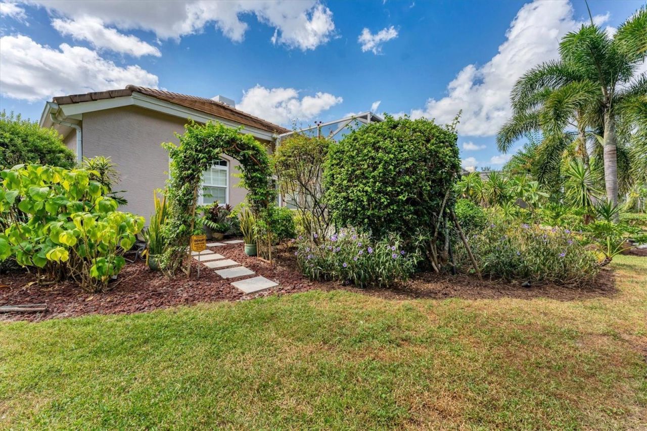 8125 Collingwood Court, University Park, FL 34201 Photo
