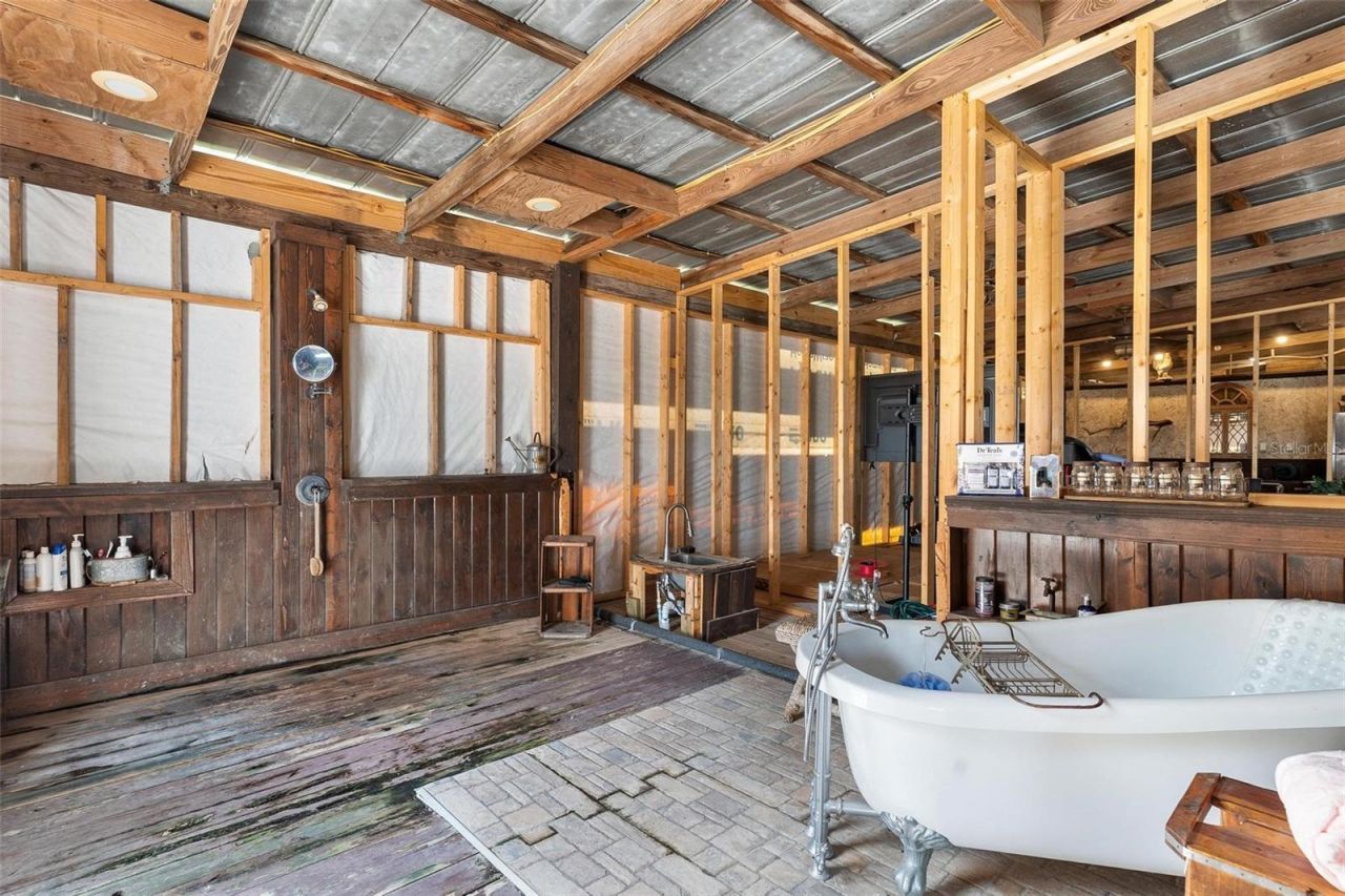 7086 Number Two Road, Howey in the Hills, FL 34737 Photo