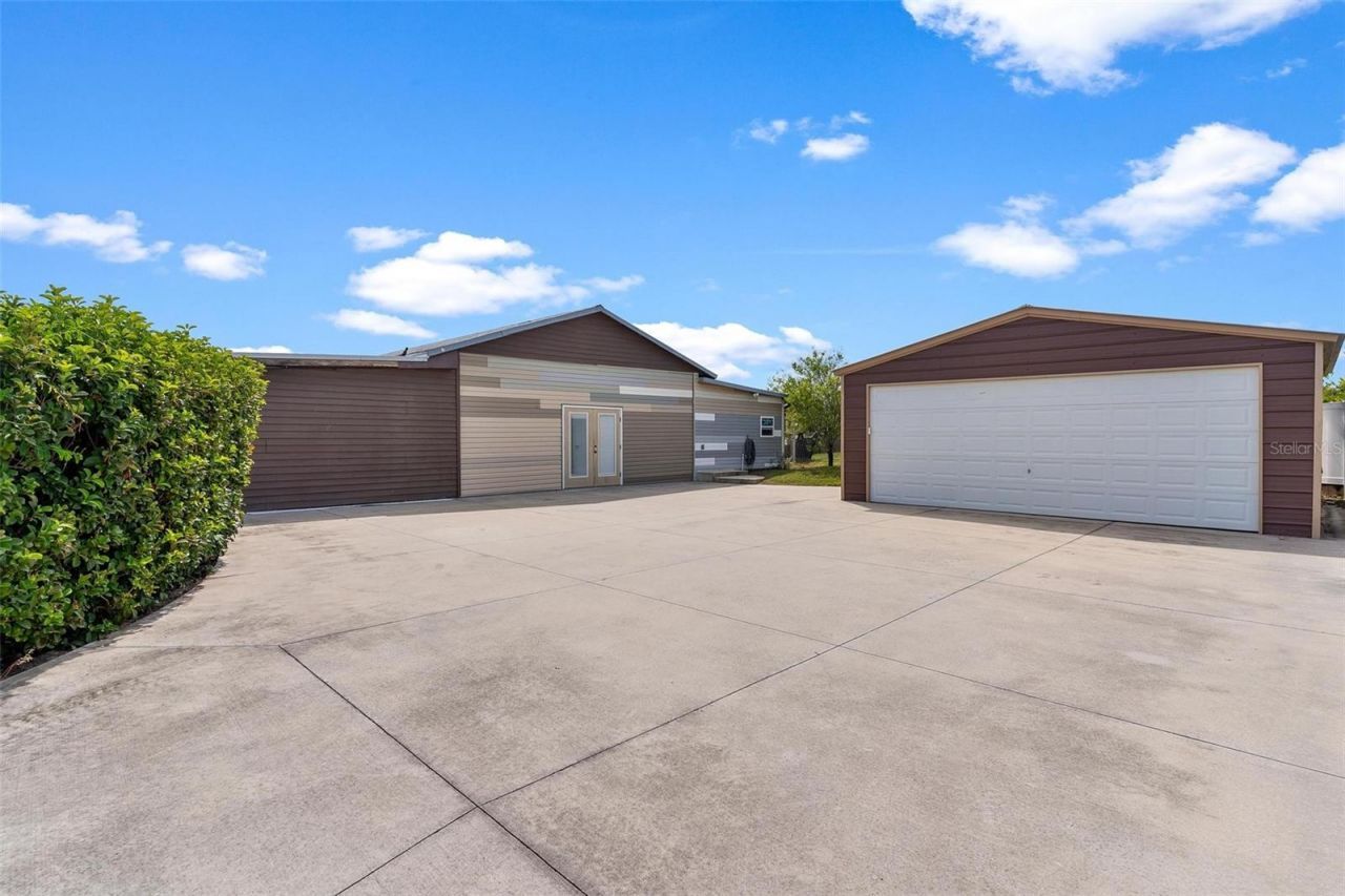 7086 Number Two Road, Howey in the Hills, FL 34737 Photo