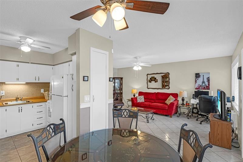 1000 SW 11th Avenue, Unit #2E, Hallandale Beach, FL 33009 Photo