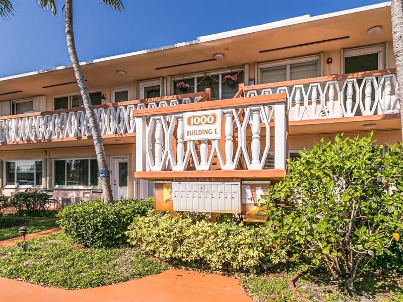 1000 SW 11th Avenue, Unit #2E, Hallandale Beach, FL 33009 Photo