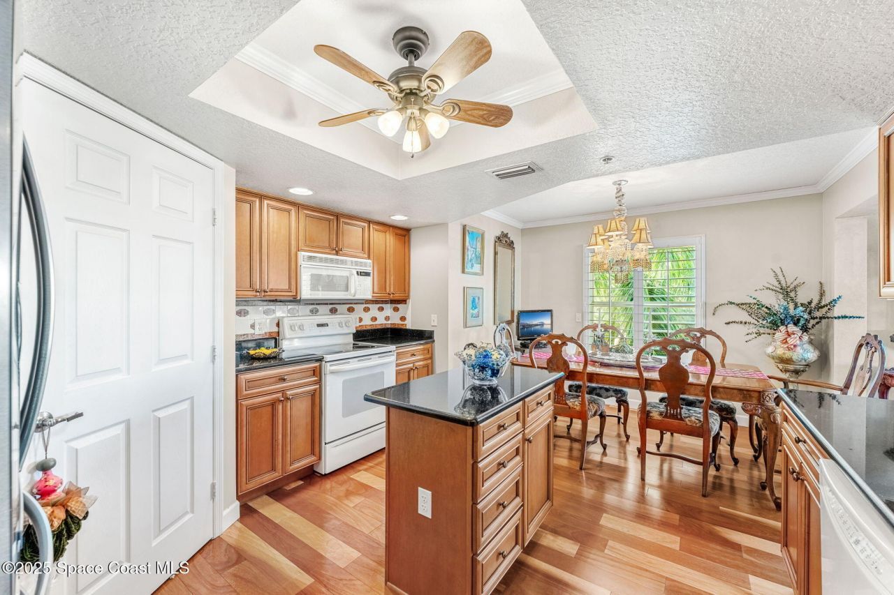 100 Riverside Drive, Unit 301, Cocoa, FL 32922 Photo