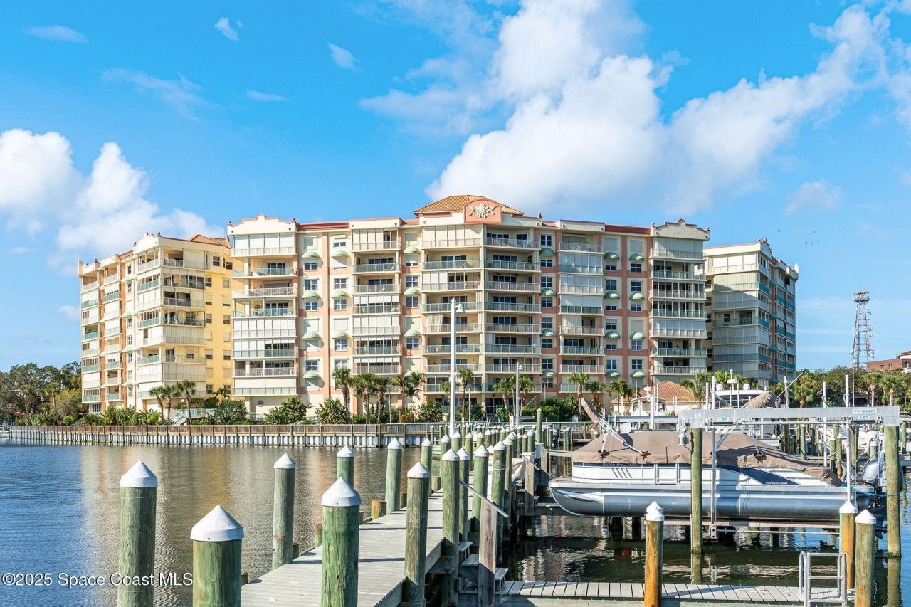 100 Riverside Drive, Unit 301, Cocoa, FL 32922 Photo
