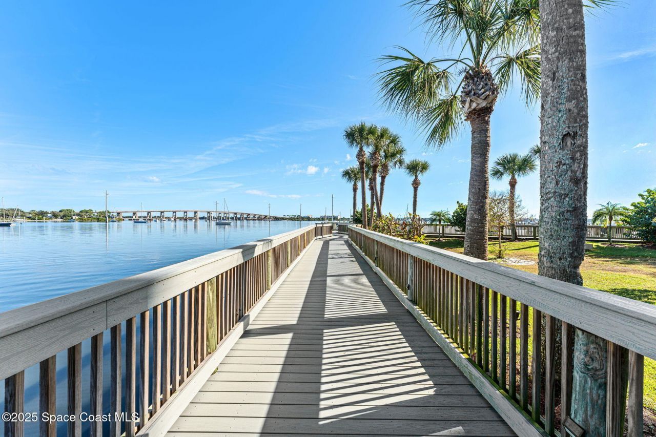 100 Riverside Drive, Unit 301, Cocoa, FL 32922 Photo