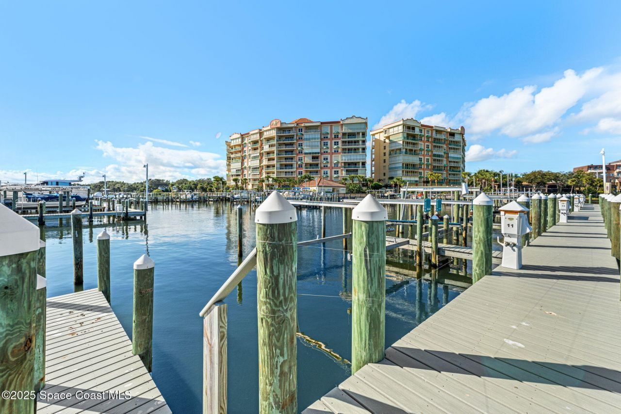 100 Riverside Drive, Unit 301, Cocoa, FL 32922 Photo