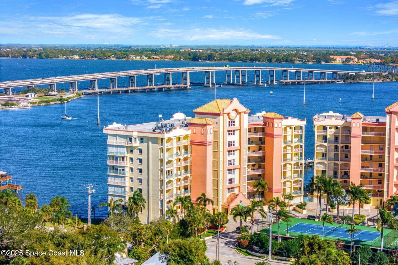 100 Riverside Drive, Unit 301, Cocoa, FL 32922 Photo