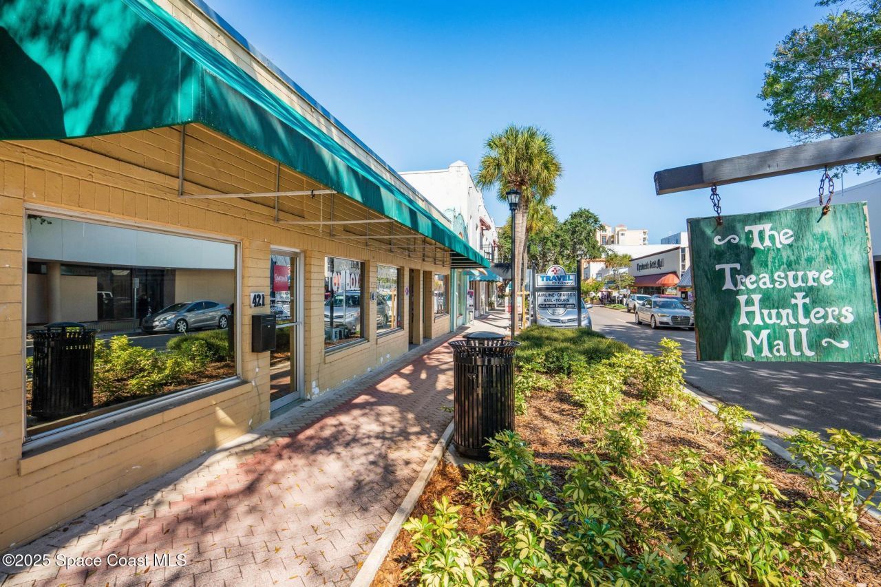 100 Riverside Drive, Unit 301, Cocoa, FL 32922 Photo