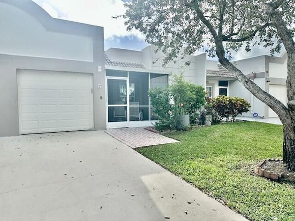 18730 Stewart Circle, Unit 5, Boca Raton, FL 33496