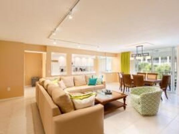 110 Half Moon Circle, Unit E2, Hypoluxo, FL 33462