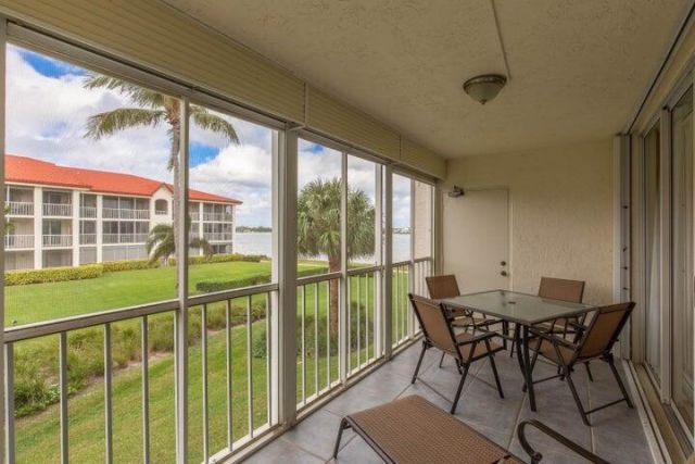 110 Half Moon Circle, Unit E2, Hypoluxo, FL 33462 Photo