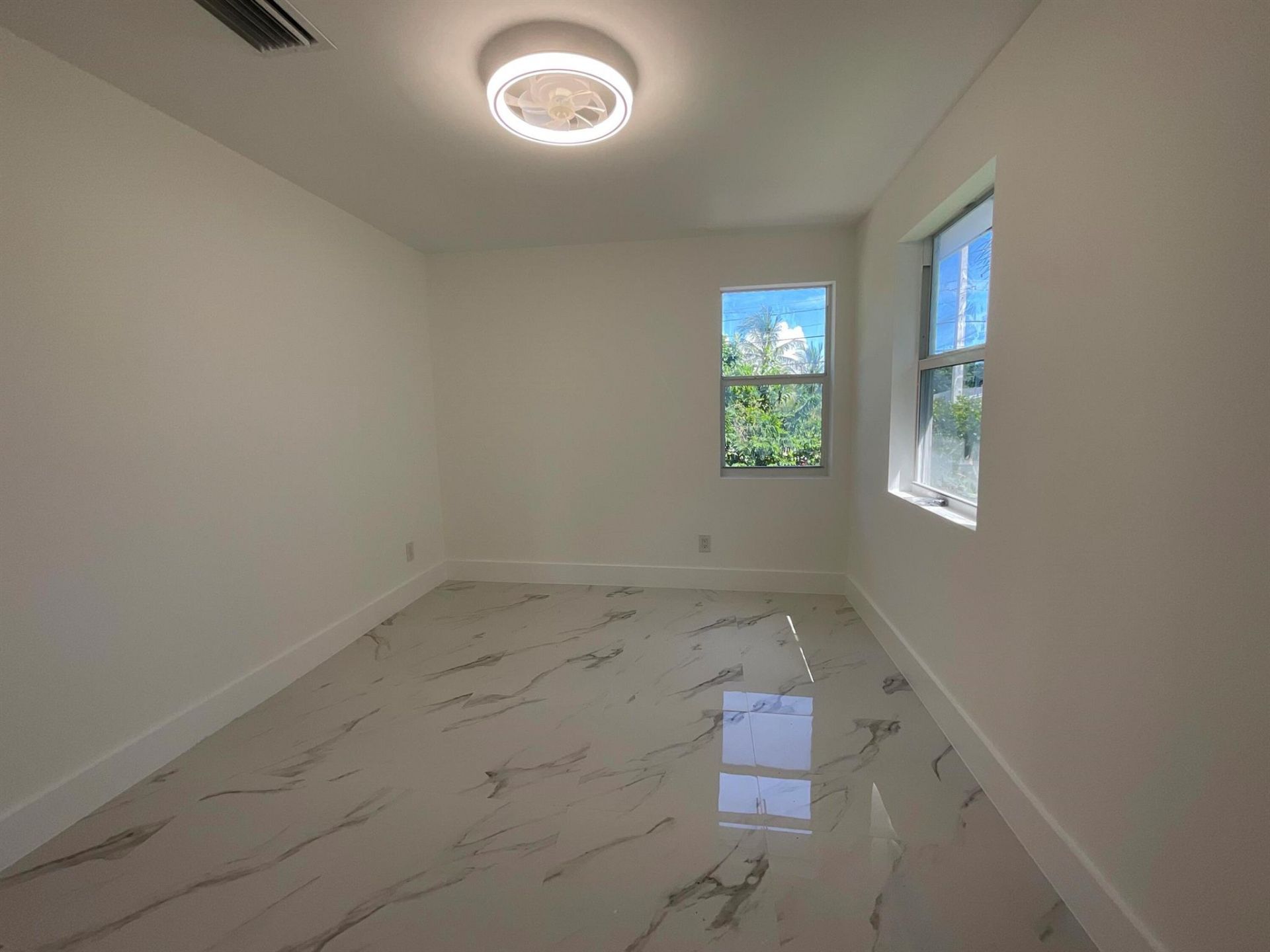 700 Tallapoosa Street, West Palm Beach, FL 33405 Photo