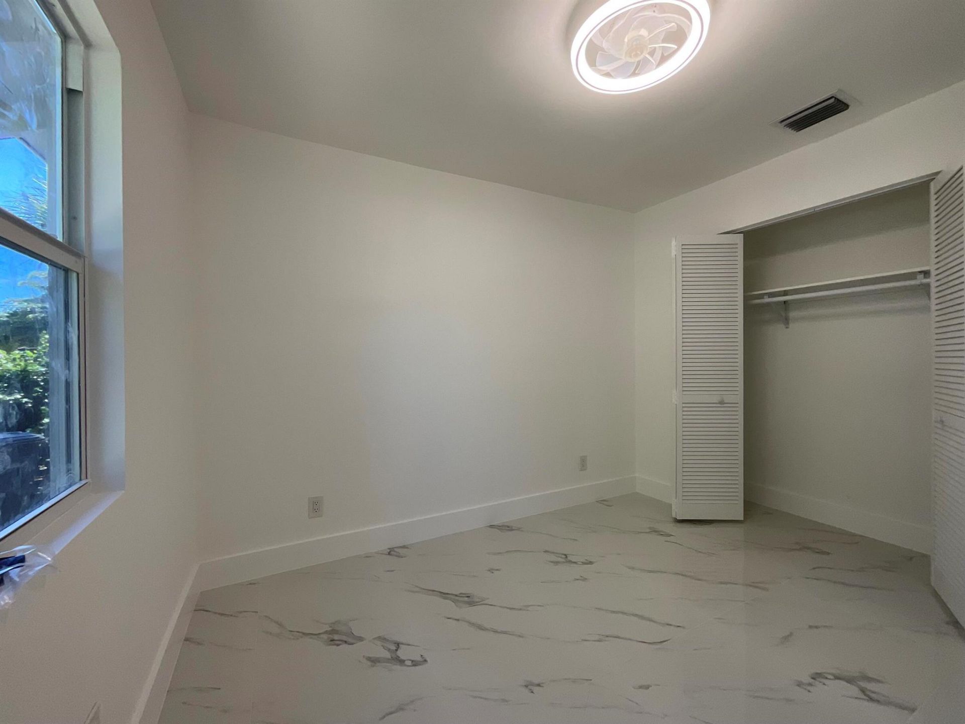 700 Tallapoosa Street, West Palm Beach, FL 33405 Photo