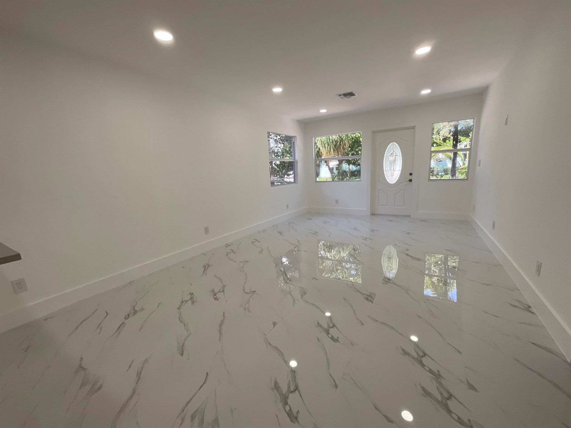 700 Tallapoosa Street, West Palm Beach, FL 33405 Photo