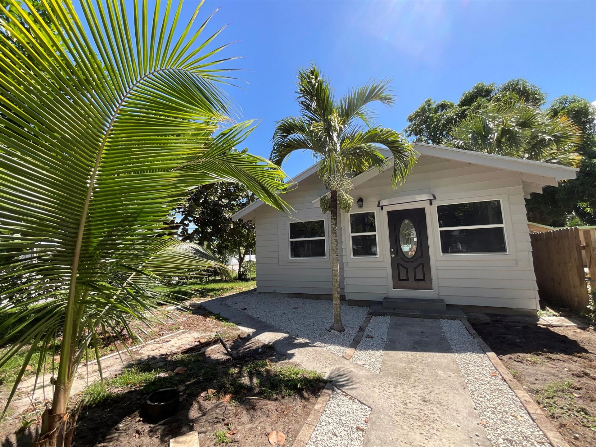 700 Tallapoosa Street, West Palm Beach, FL 33405 Photo