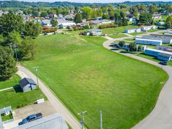 S 9th Street, Byesville, OH 43723