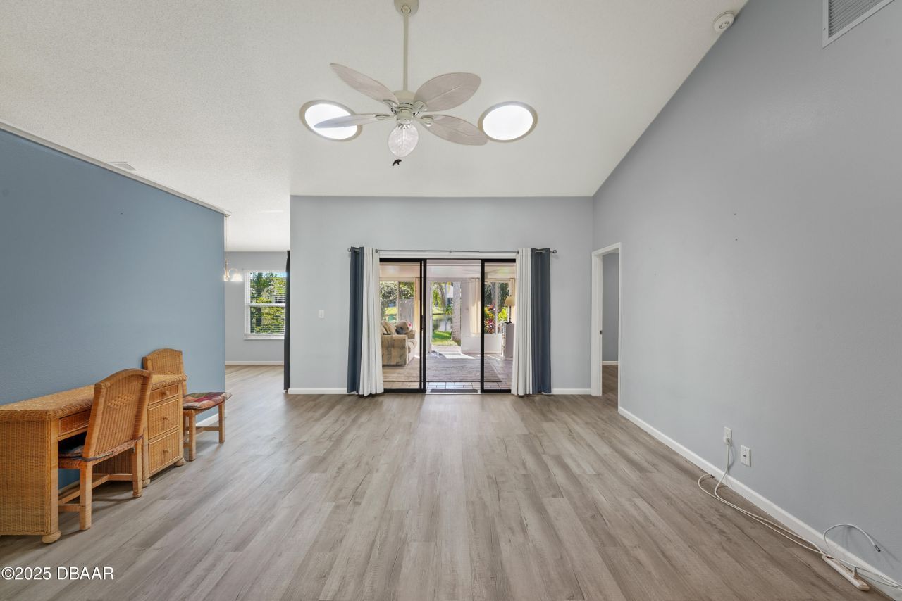 731 Pine Shores Circle, New Smyrna Beach, FL 32168 Photo