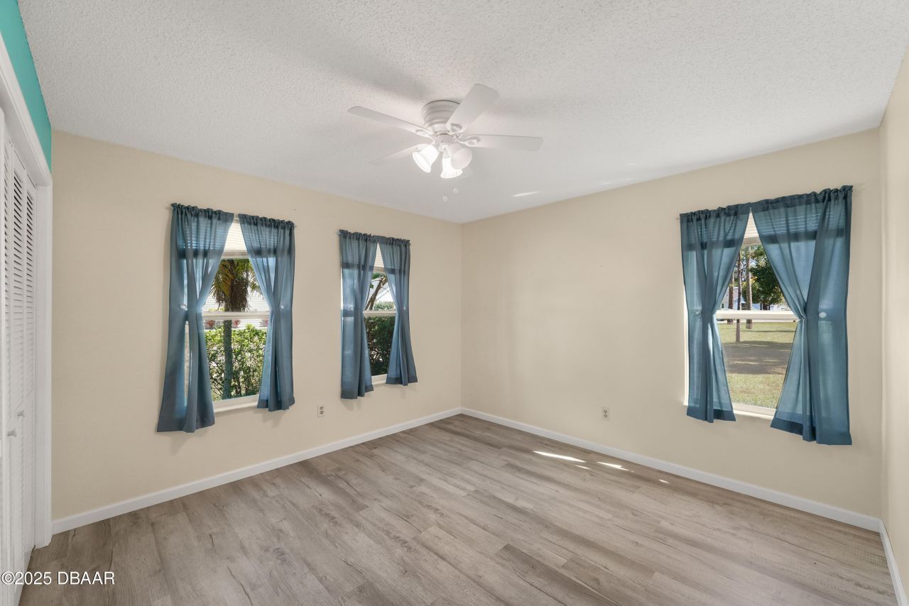 731 Pine Shores Circle, New Smyrna Beach, FL 32168 Photo