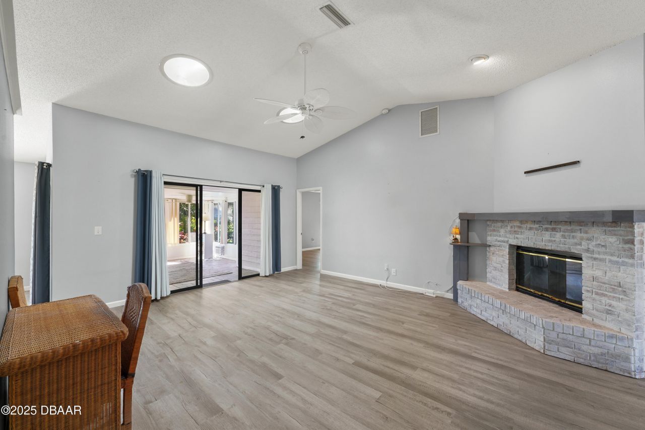 731 Pine Shores Circle, New Smyrna Beach, FL 32168 Photo