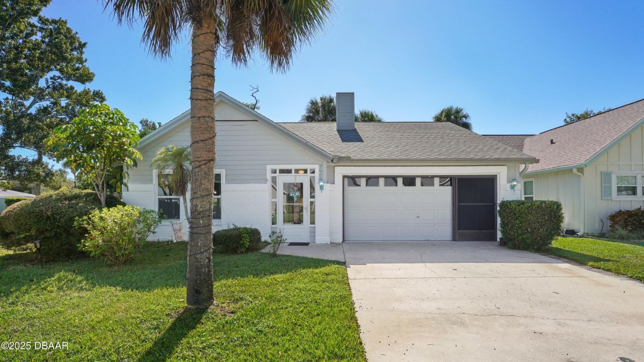 731 Pine Shores Circle, New Smyrna Beach, FL 32168 Photo