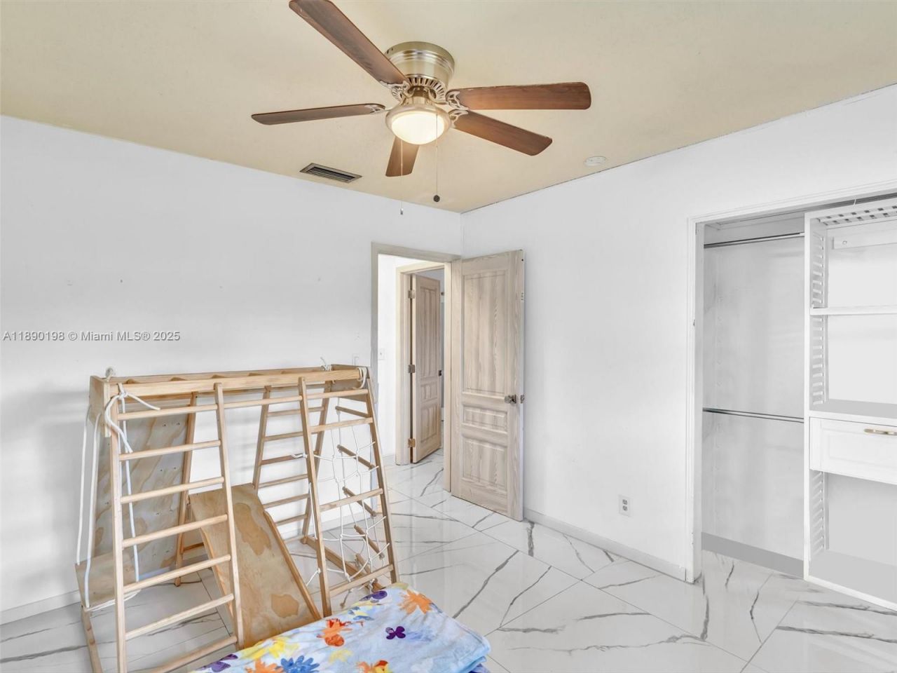 3380 NW 46th Ave, Lauderdale Lakes, FL 33319 Photo