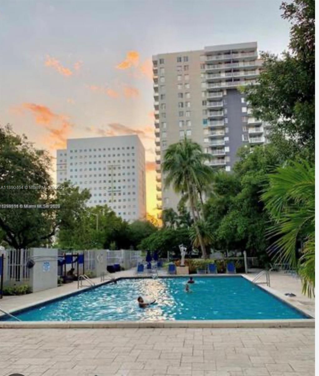850 N Miami Ave, Unit W-905, Miami, FL 33136 Photo