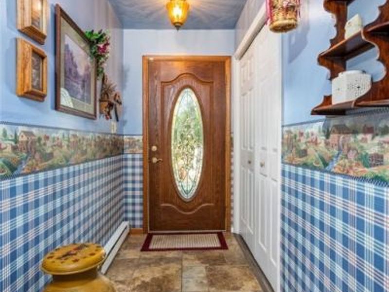 36449 Law Road, Grafton, OH 44044 Photo 4