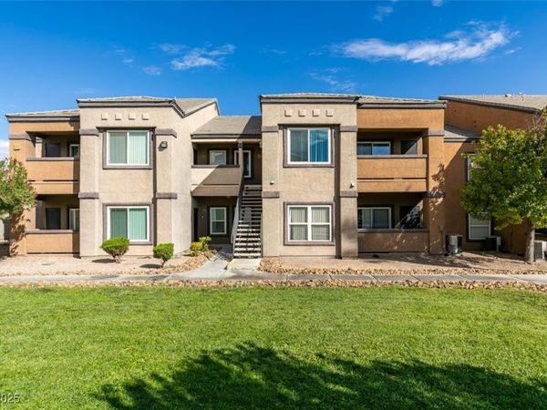 6650 W Warm Springs Road, Unit 2118, Las Vegas, NV 89118