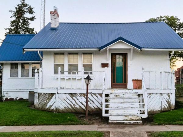 302 W Prairie Street, Centerville, IA 52544