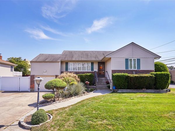 3373 Lawrence Avenue, Oceanside, NY 11572