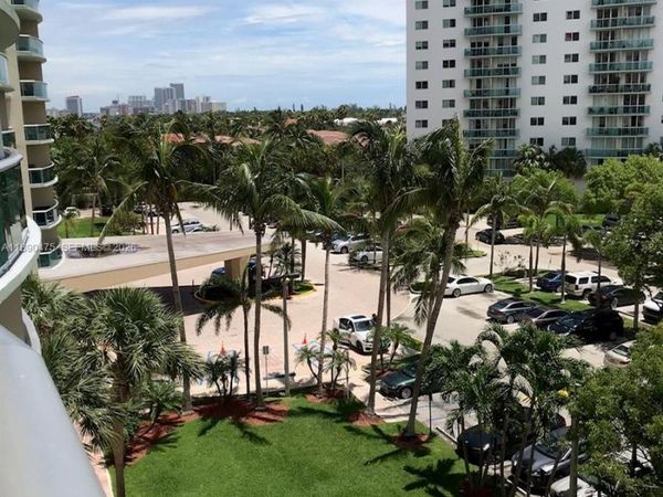 19390 Collins Ave, Unit 502, Sunny Isles Beach, FL 33160